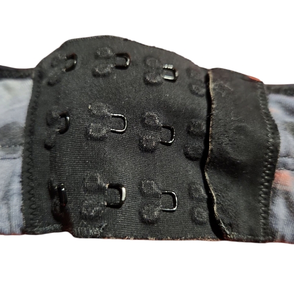 Lululemon Ta Ta Tamer III Sports Bra – Estimated 32C | High Support | - Picture 5 of 5